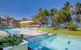 Castaways Resort And Spa Mission Beach 4*